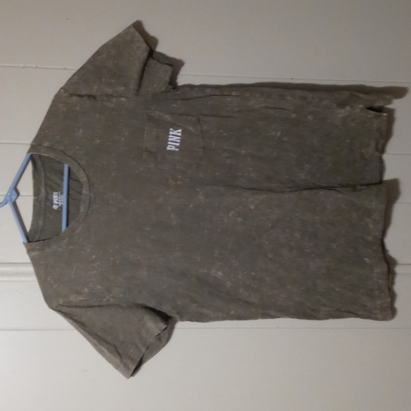 🌸🌸 Pink Short Sleeve Tee 🌸🌸 - Picture 1 of 6